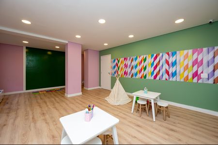 Apartamento à venda com 37m², 2 quartos e sem vaga Apartamento à venda com 37m², 2 quartos e sem vagaÁrea comum - Brinquedoteca