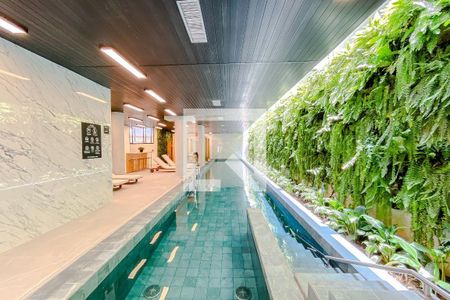 Studio para alugar com 27m², 1 quarto e sem vaga Studio para alugar com 27m², 1 quarto e sem vagaÁrea comum - Piscina
