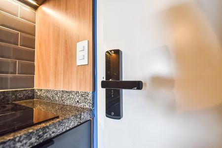 Studio para alugar com 27m², 1 quarto e sem vaga Studio para alugar com 27m², 1 quarto e sem vagaFechadura digital