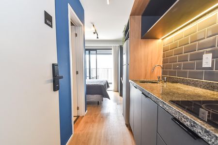 Studio para alugar com 27m², 1 quarto e sem vaga Studio para alugar com 27m², 1 quarto e sem vagaCozinha