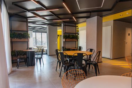 Studio para alugar com 27m², 1 quarto e sem vaga Studio para alugar com 27m², 1 quarto e sem vagaEspaço do estudante