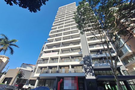 Studio para alugar com 27m², 1 quarto e sem vaga Studio para alugar com 27m², 1 quarto e sem vagaFachada