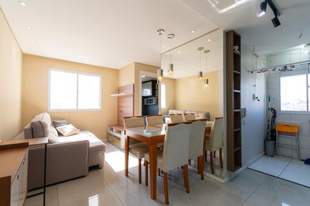 Sala de apartamento para alugar com 2 quartos, 42m² em Vila Ema, São Paulo