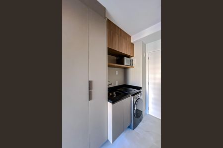 Apartamento à venda com 29m², 1 quarto e sem vaga Apartamento à venda com 29m², 1 quarto e sem vagaCozinha e Área de Serviço
