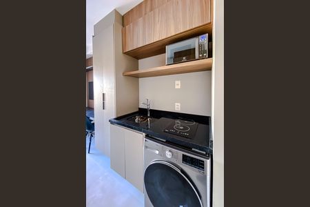 Apartamento à venda com 29m², 1 quarto e sem vaga Apartamento à venda com 29m², 1 quarto e sem vagaCozinha e Área de Serviço