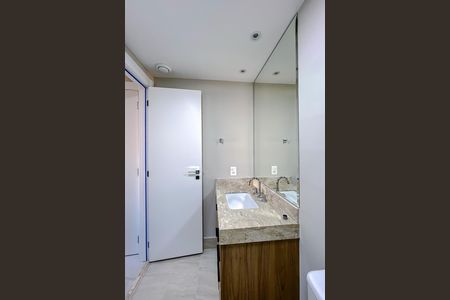 Apartamento à venda com 29m², 1 quarto e sem vaga Apartamento à venda com 29m², 1 quarto e sem vagaBanheiro da Suíte