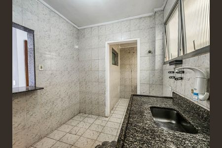 Apartamento para alugar com 72m², 2 quartos e 1 vagaCozinha 