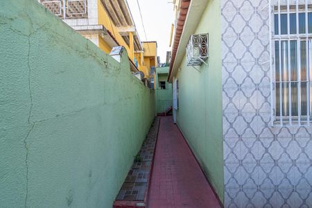 Casa à venda com 170m², 2 quartos e 1 vaga Casa à venda com 170m², 2 quartos e 1 vagaGaragem
