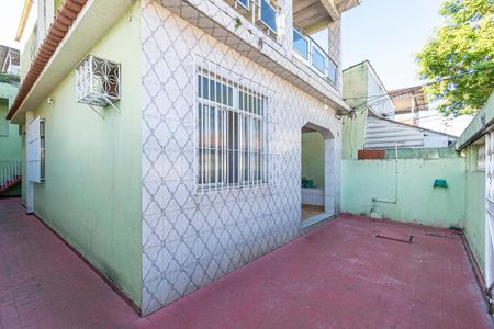 Casa à venda com 170m², 2 quartos e 1 vaga Casa à venda com 170m², 2 quartos e 1 vagaGaragem