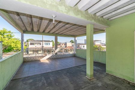 Casa à venda com 170m², 2 quartos e 1 vaga Casa à venda com 170m², 2 quartos e 1 vagaTerraço