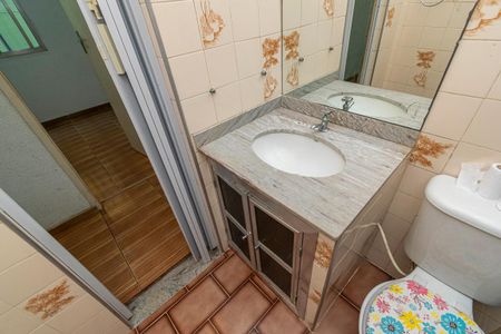 Casa à venda com 170m², 2 quartos e 1 vaga Casa à venda com 170m², 2 quartos e 1 vagaBanheiro