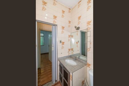 Casa à venda com 170m², 2 quartos e 1 vaga Casa à venda com 170m², 2 quartos e 1 vagaBanheiro