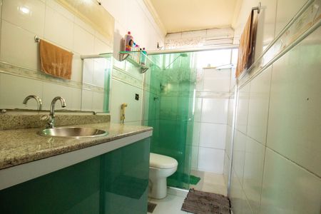 Apartamento à venda com 134m², 4 quartos e 1 vaga Apartamento à venda com 134m², 4 quartos e 1 vagaBanheiro Social 02