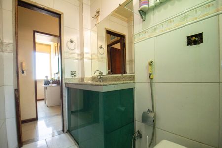 Apartamento à venda com 134m², 4 quartos e 1 vaga Apartamento à venda com 134m², 4 quartos e 1 vagaBanheiro Social 02