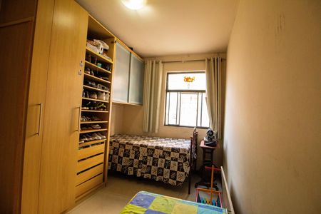 Apartamento à venda com 134m², 4 quartos e 1 vaga Apartamento à venda com 134m², 4 quartos e 1 vagaQuarto 02