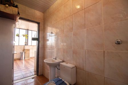 Apartamento à venda com 134m², 4 quartos e 1 vaga Apartamento à venda com 134m², 4 quartos e 1 vagaBanheiro Social 01