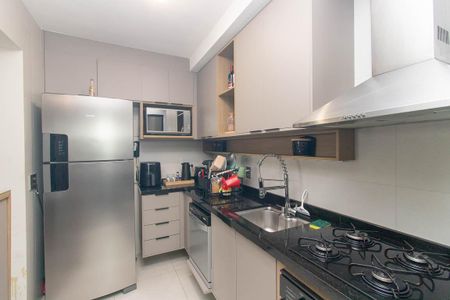 Apartamento à venda com 79m², 3 quartos e 2 vagas Apartamento à venda com 79m², 3 quartos e 2 vagasCozinha e Área de Serviço