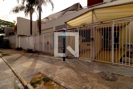 Apartamento à venda com 79m², 3 quartos e 2 vagas Apartamento à venda com 79m², 3 quartos e 2 vagasFachada
