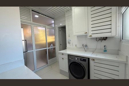 Apartamento à venda com 168m², 4 quartos e 4 vagas