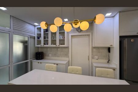 Apartamento à venda com 4 quartos, 168m² em Jardim Zaira, Guarulhos