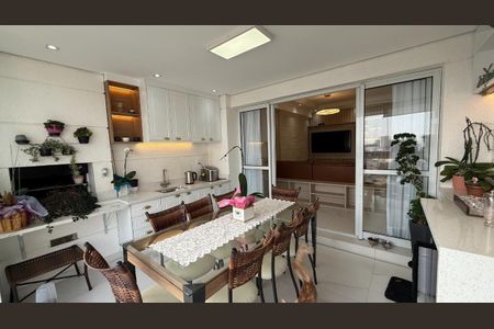 Apartamento à venda com 168m², 4 quartos e 4 vagas