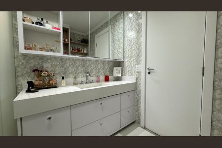 Apartamento à venda com 168m², 4 quartos e 4 vagas