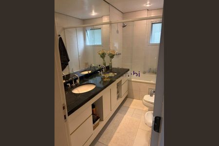 Apartamento para alugar com 163m², 3 quartos e 3 vagas