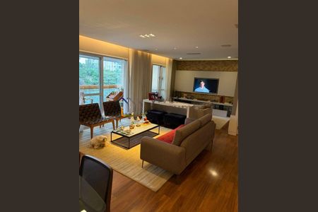 Apartamento para alugar com 163m², 3 quartos e 3 vagas