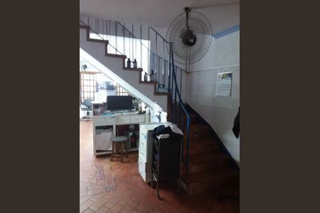 Casa à venda com 142m², 5 quartos e 2 vagas