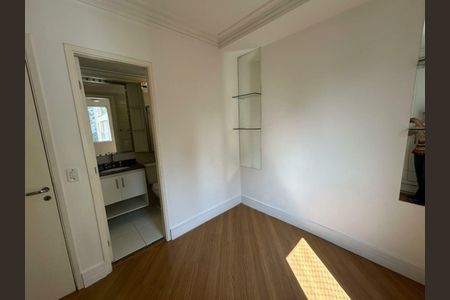 Apartamento à venda com 3 quartos, 64m² em Vila Andrade, São Paulo