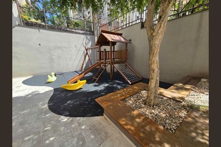 Apartamento à venda com 215m², 4 quartos e 3 vagas