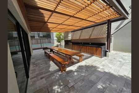 Apartamento à venda com 215m², 4 quartos e 3 vagas