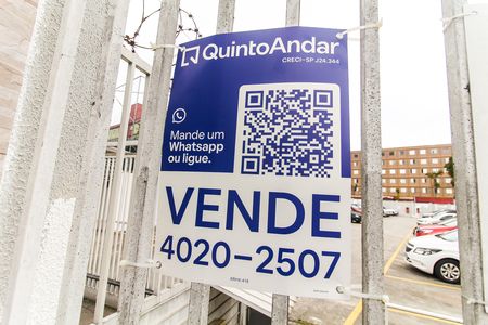 Apartamento à venda com 47m², 2 quartos e 1 vaga Apartamento à venda com 47m², 2 quartos e 1 vagaPlaca
