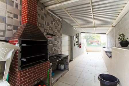 Apartamento à venda com 47m², 2 quartos e 1 vaga Apartamento à venda com 47m², 2 quartos e 1 vagaÁrea comum - Salão de festas