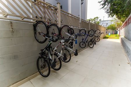 Apartamento à venda com 47m², 2 quartos e 1 vaga Apartamento à venda com 47m², 2 quartos e 1 vagaBicicletario