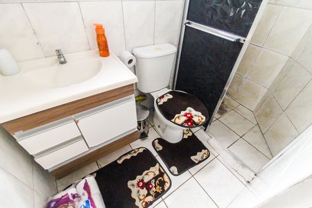 Apartamento à venda com 47m², 2 quartos e 1 vaga Apartamento à venda com 47m², 2 quartos e 1 vagaBanheiro