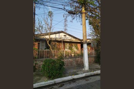 Casa à venda com 3 quartos, 200m² em Socorro, São Paulo