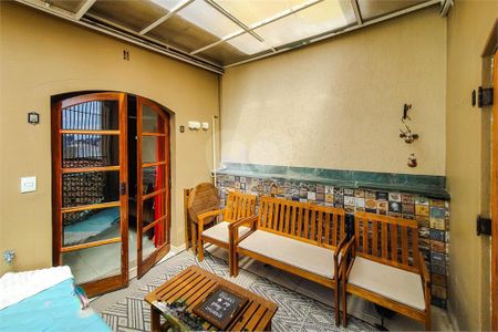 Casa de condomínio à venda com 120m², 3 quartos e 1 vaga