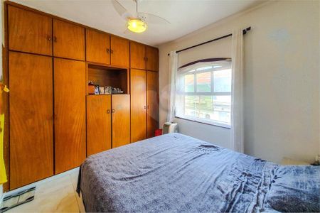 Casa de condomínio à venda com 120m², 3 quartos e 1 vaga