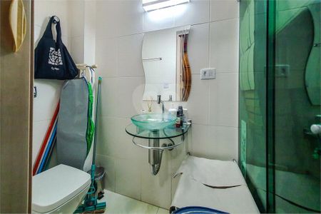 Casa de condomínio à venda com 120m², 3 quartos e 1 vaga