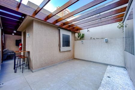 Apartamento para alugar com 64m², 3 quartos e 1 vagaÁrea comum