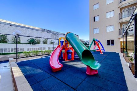 Apartamento para alugar com 64m², 3 quartos e 1 vagaÁrea comum - Playground