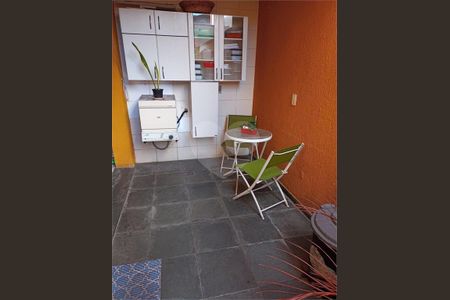 Casa à venda com 3 quartos, 126m² em Jardim Colombo, São Paulo