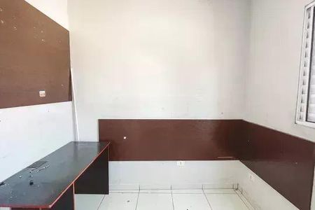Casa à venda com 240m², 3 quartos e 4 vagas