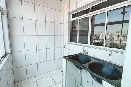Casa à venda com 240m², 3 quartos e 4 vagas