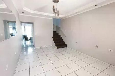 Casa à venda com 3 quartos, 240m² em Vila Romero, São Paulo