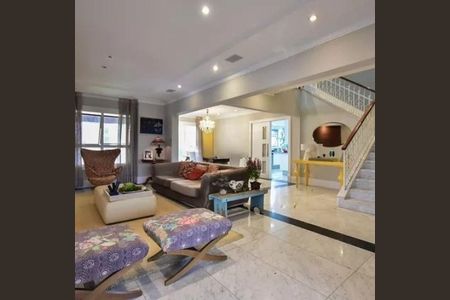 Apartamento à venda com 237m², 4 quartos e 4 vagas