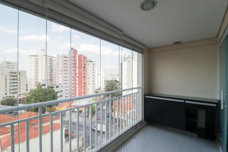 Apartamento para alugar com 67m², 2 quartos e 1 vaga Apartamento para alugar com 67m², 2 quartos e 1 vagaVista