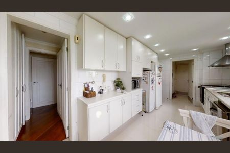 Apartamento à venda com 212m², 3 quartos e 3 vagas