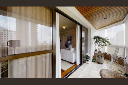 Apartamento à venda com 212m², 3 quartos e 3 vagas